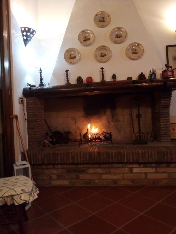 La Casetta Di Trignano Isola del Gran Sasso dʼItalia Εξωτερικό φωτογραφία